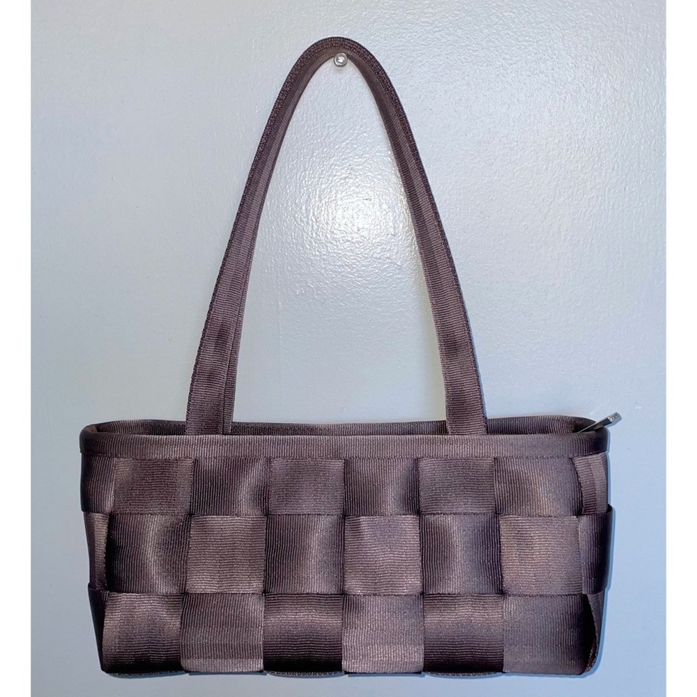 HARVEYS The Original Seatbelt Brown Bag